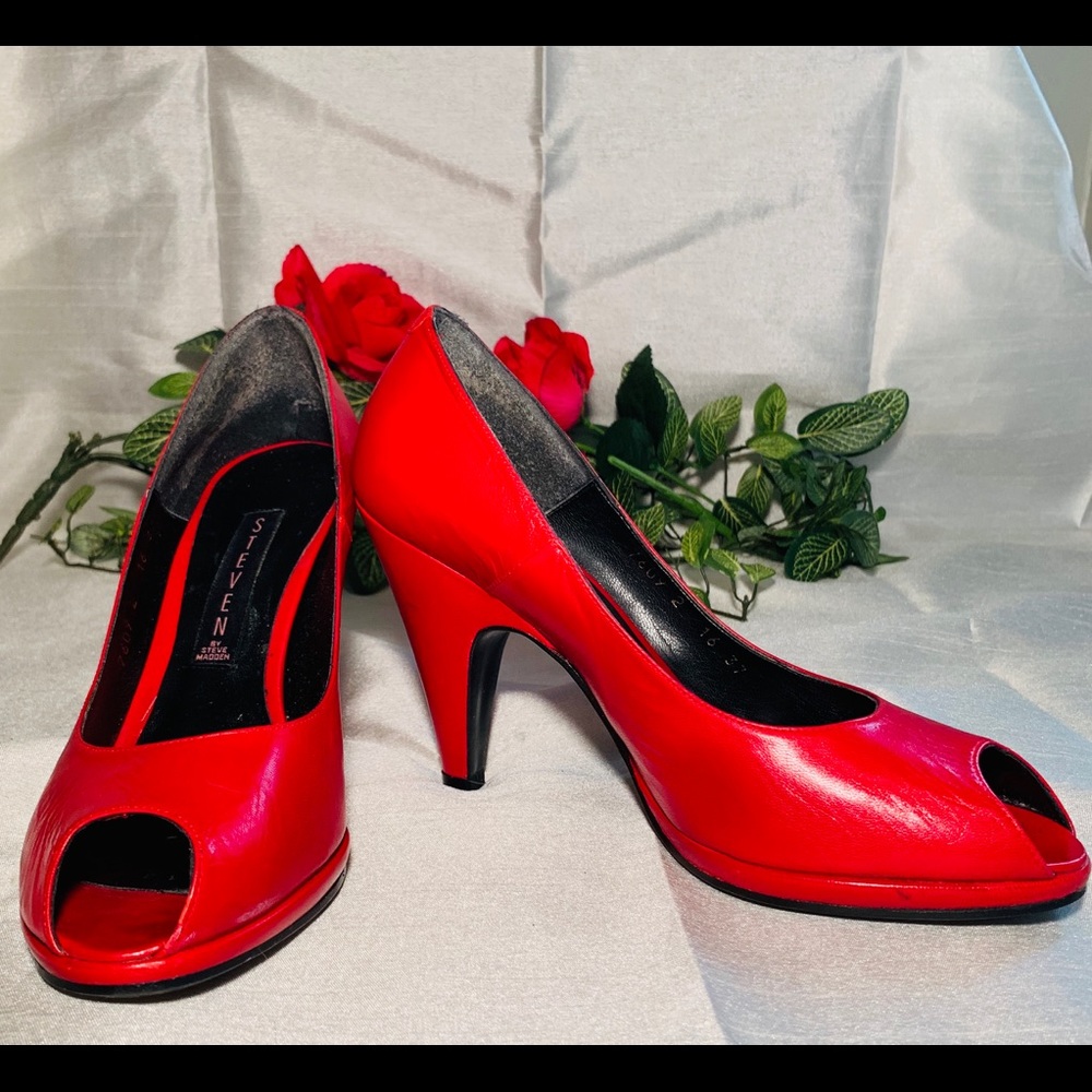 Steve Madden Hopeful Red Leather